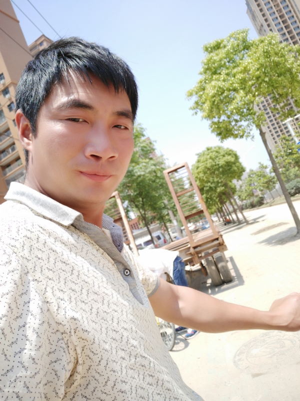 勇哥的第一张照片--莆田相亲服务中心