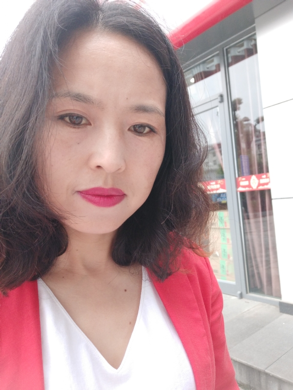 枫叶飘零的第一张照片--莆田相亲服务中心