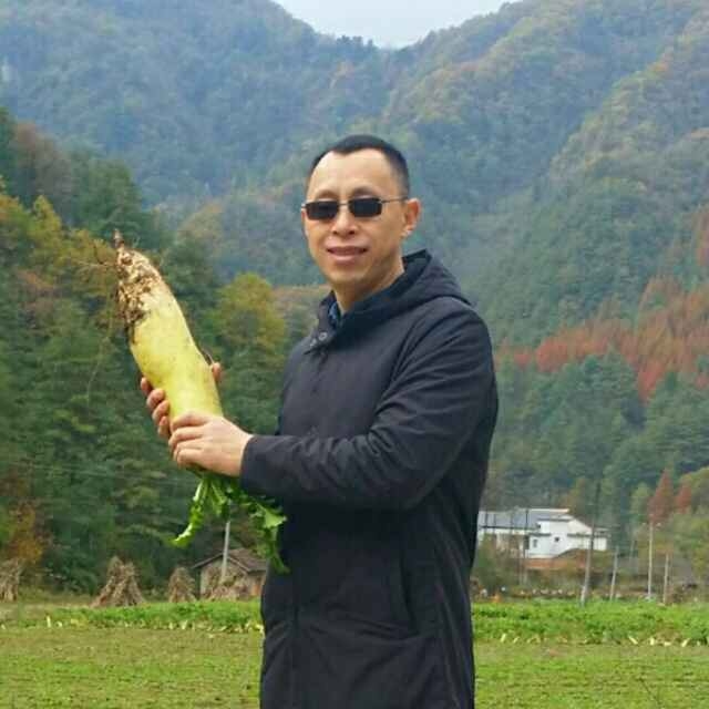 墨迹男的第一张照片--莆田相亲服务中心
