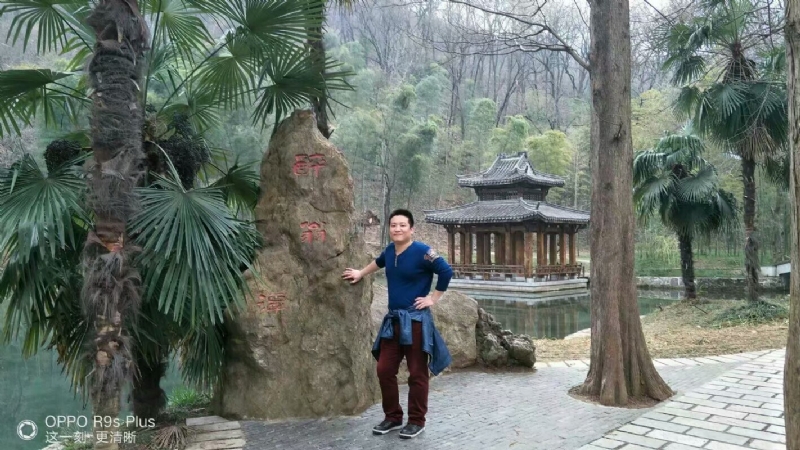 烦事用点心的第一张照片--莆田相亲服务中心