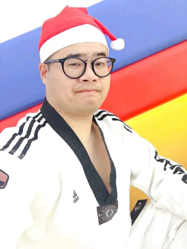 何当重相见的第一张照片--莆田相亲服务中心