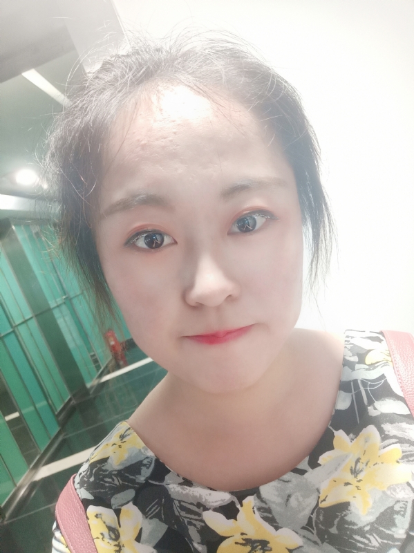 小花伞的第一张照片--莆田相亲服务中心