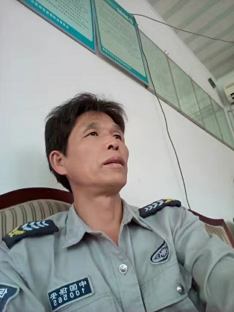 卧窗听雨的第一张照片--莆田相亲服务中心