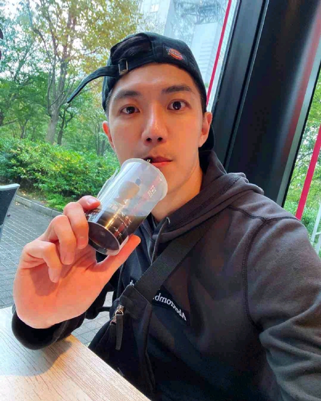 苏天奇的第一张照片--莆田相亲服务中心