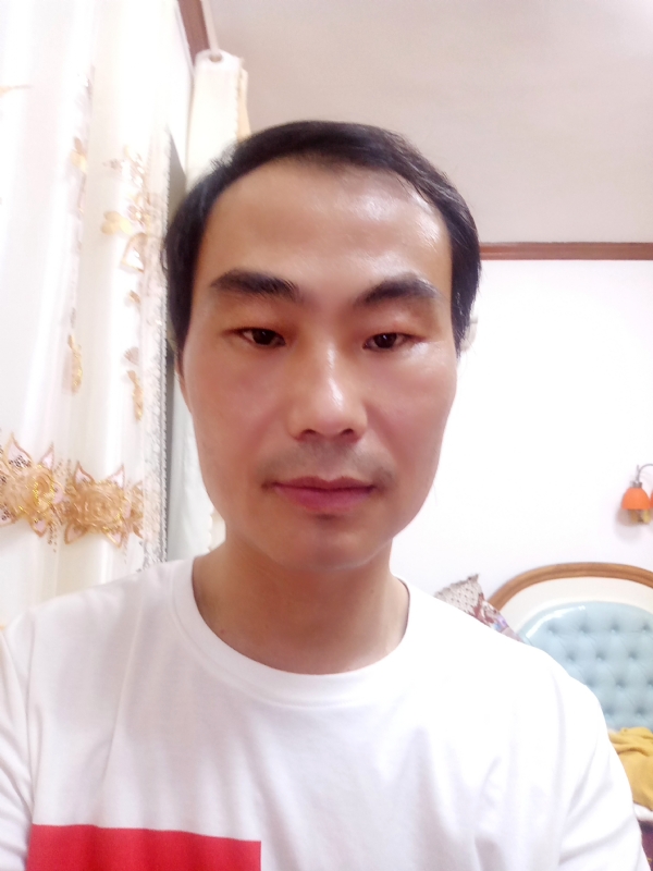 光明的第一张照片--莆田相亲服务中心