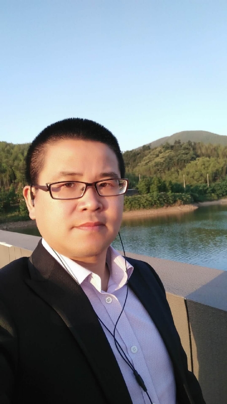 顾律师的第三张照片--莆田相亲服务中心