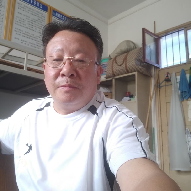 咣次次的第一张照片--莆田相亲服务中心
