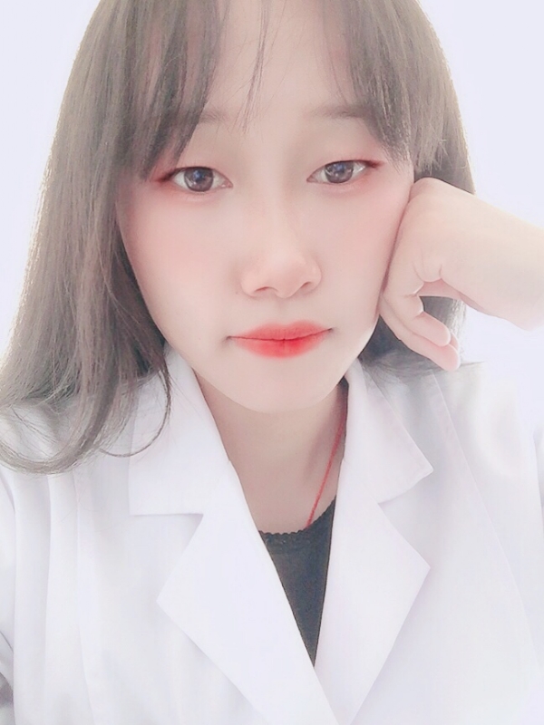 白婚纱的第一张照片--莆田相亲服务中心