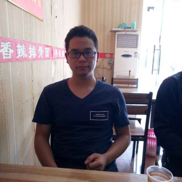 会哭的星星的第二张照片--莆田相亲服务中心