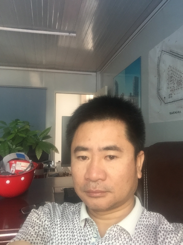 一步之遥的第一张照片--莆田相亲服务中心
