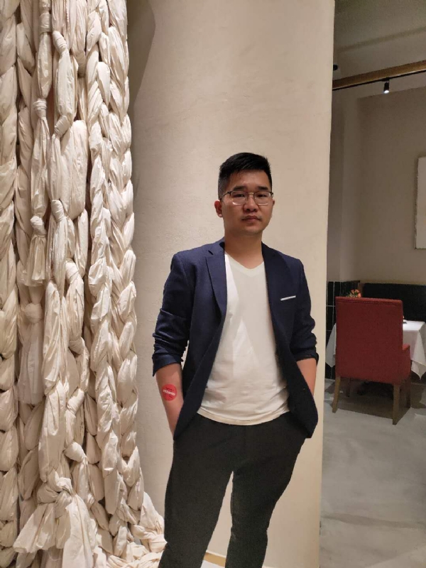 在路上的第二张照片--莆田相亲服务中心