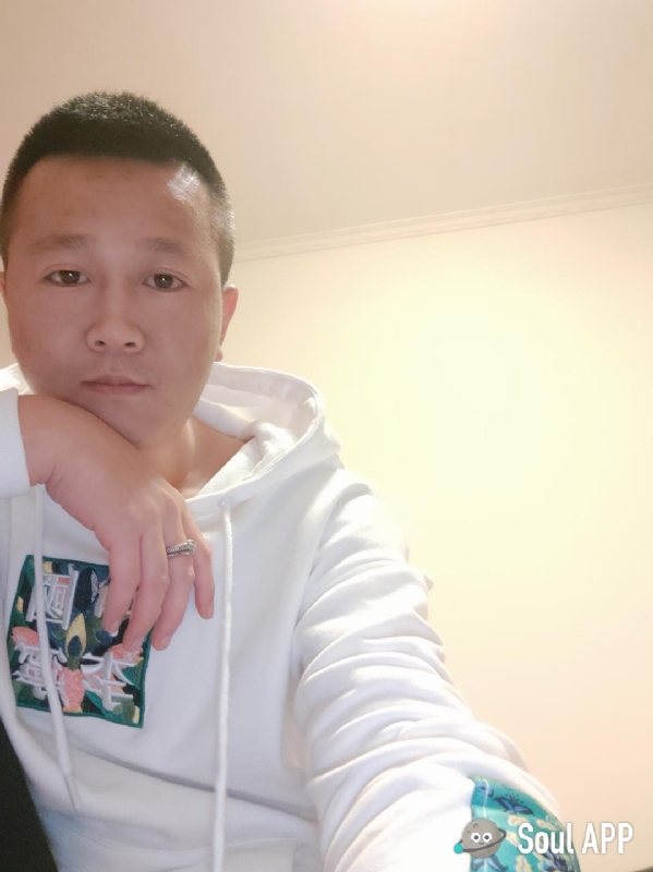 Away的第一张照片--莆田相亲服务中心