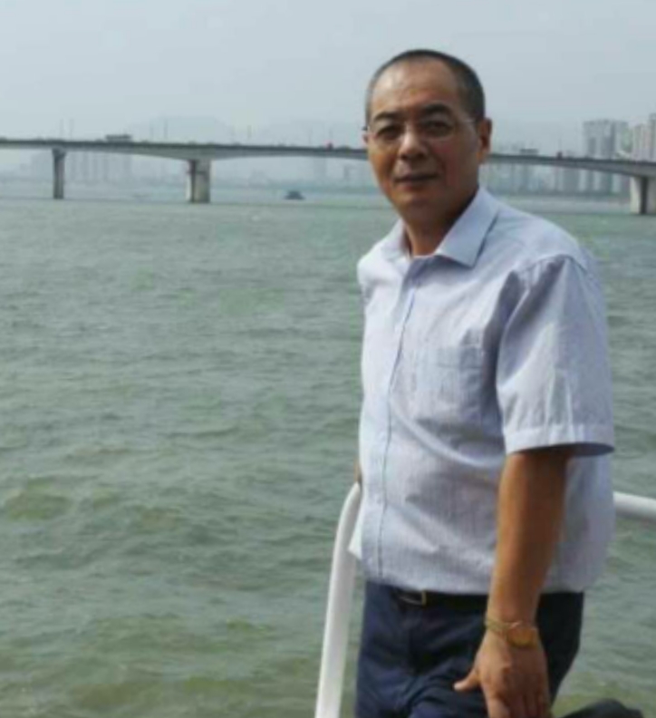 辛民的第二张照片--莆田相亲服务中心