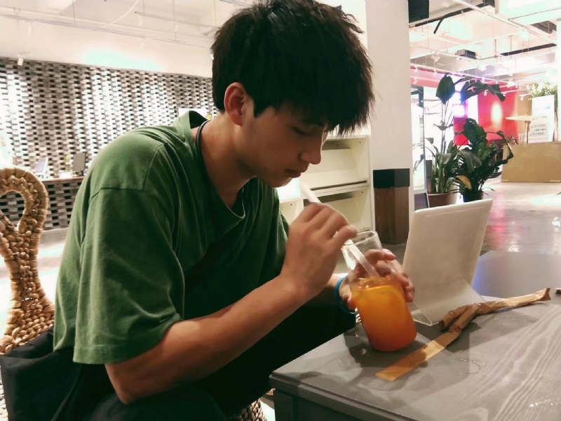 一花一世界的第一张照片--莆田相亲服务中心