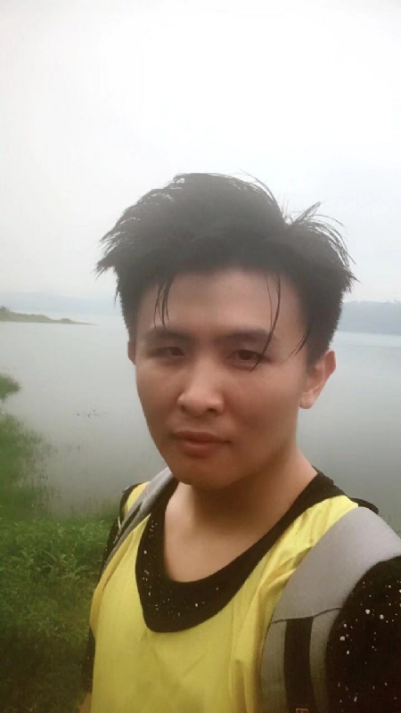 阳光与自由的第一张照片--莆田相亲服务中心