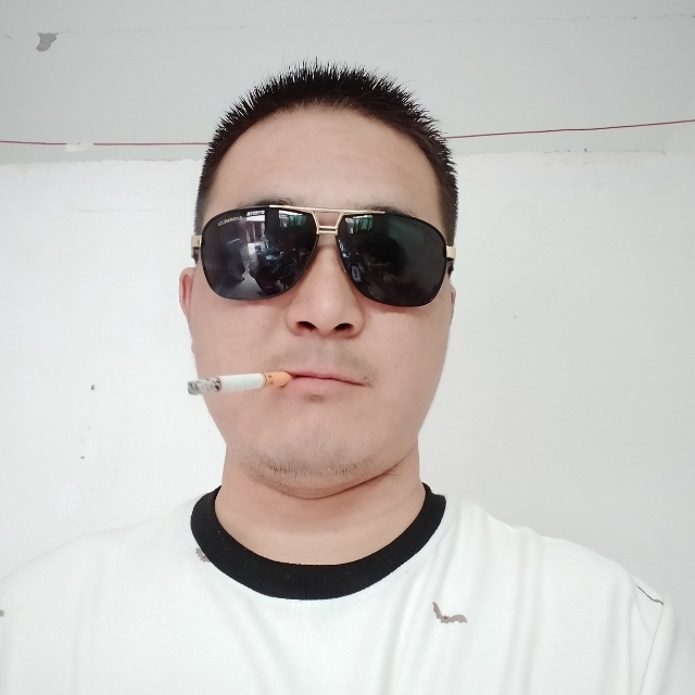白伟伟的第一张照片--莆田相亲服务中心
