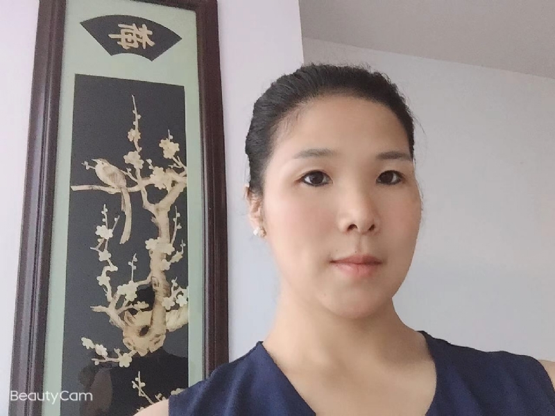 微笑的第一张照片--莆田相亲服务中心