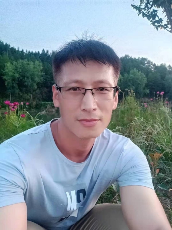 零零柒的第一张照片--莆田相亲服务中心