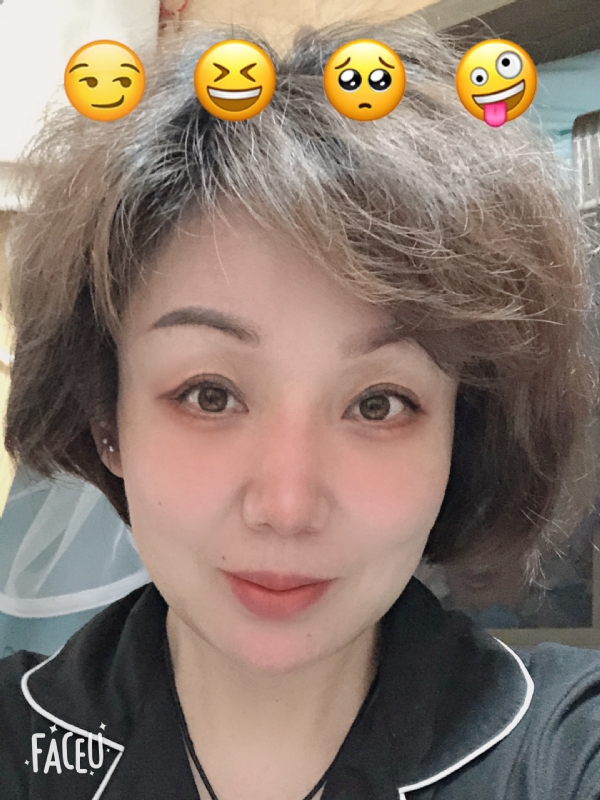 飘拂的第一张照片--莆田相亲服务中心