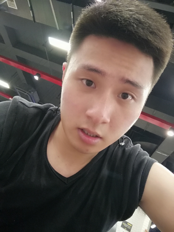 江南的雨的第一张照片--莆田相亲服务中心
