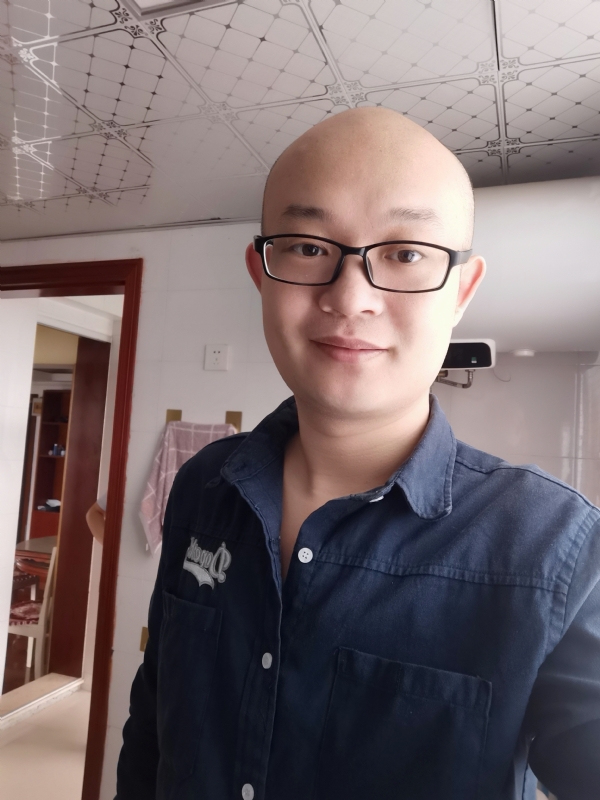 凝望远方的第一张照片--莆田相亲服务中心