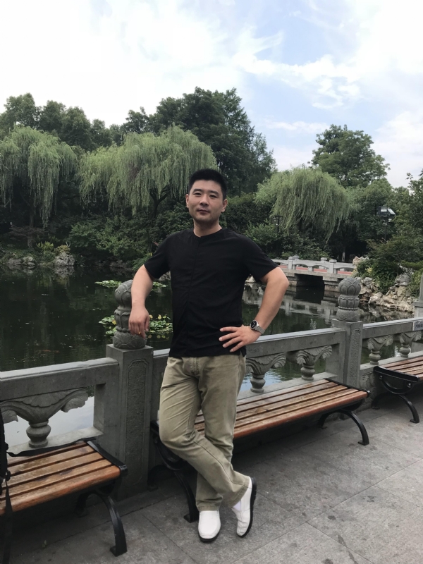 未来可期的第一张照片--莆田相亲服务中心