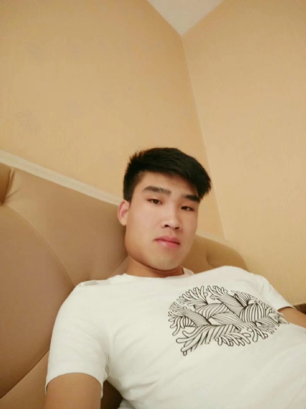 谁不曾孤单上路的第二张照片--莆田相亲服务中心