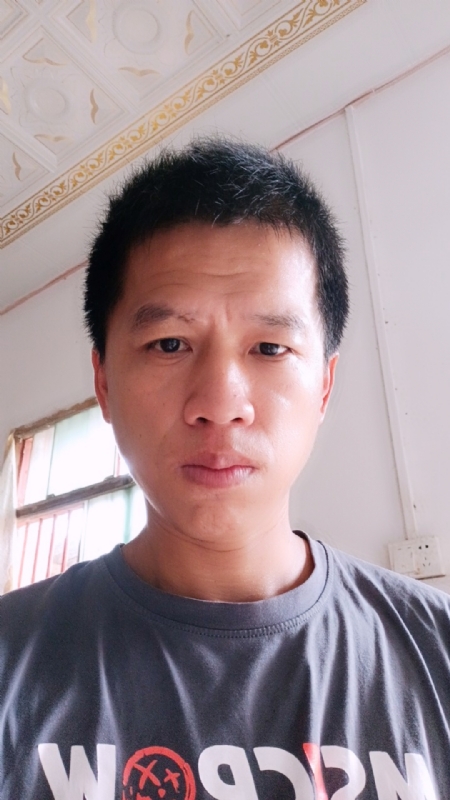 人都再努力的第一张照片--莆田相亲服务中心