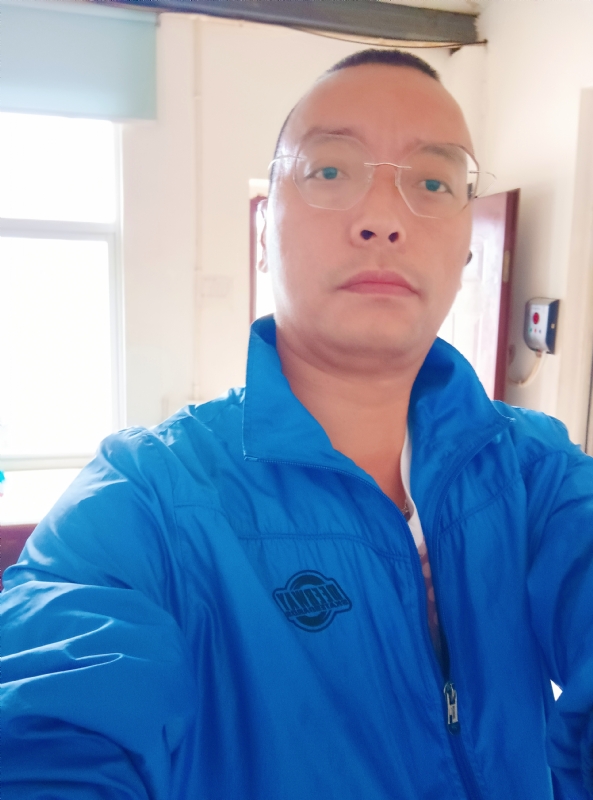 通海混混的第一张照片--莆田相亲服务中心