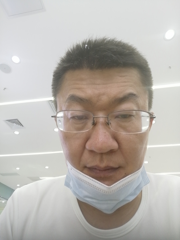无奈的第一张照片--莆田相亲服务中心