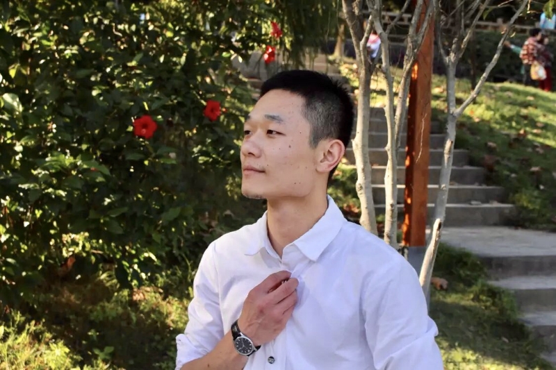 落落大方的第一张照片--莆田相亲服务中心