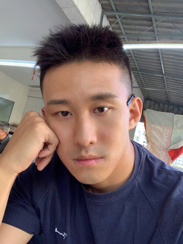 相见恨晚的第二张照片--莆田相亲服务中心