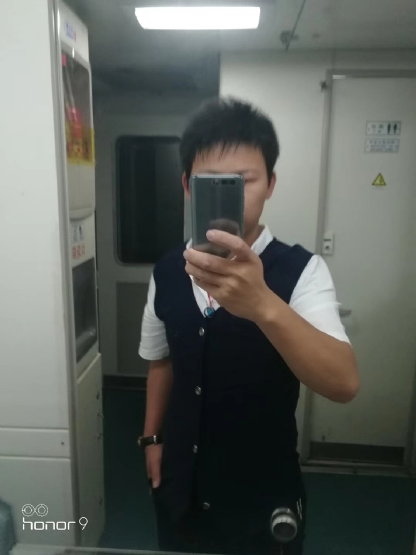 阳光下de幸福的第一张照片--莆田相亲服务中心