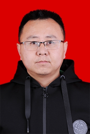 小熊维尼的第一张照片--莆田相亲服务中心