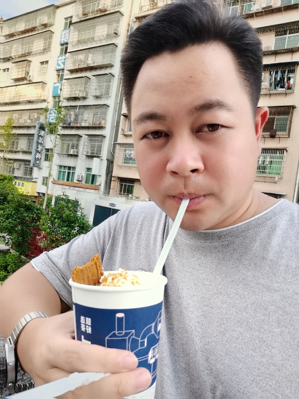K金o的第一张照片--莆田相亲服务中心