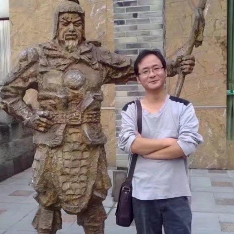 孤狼的第三张照片--莆田相亲服务中心