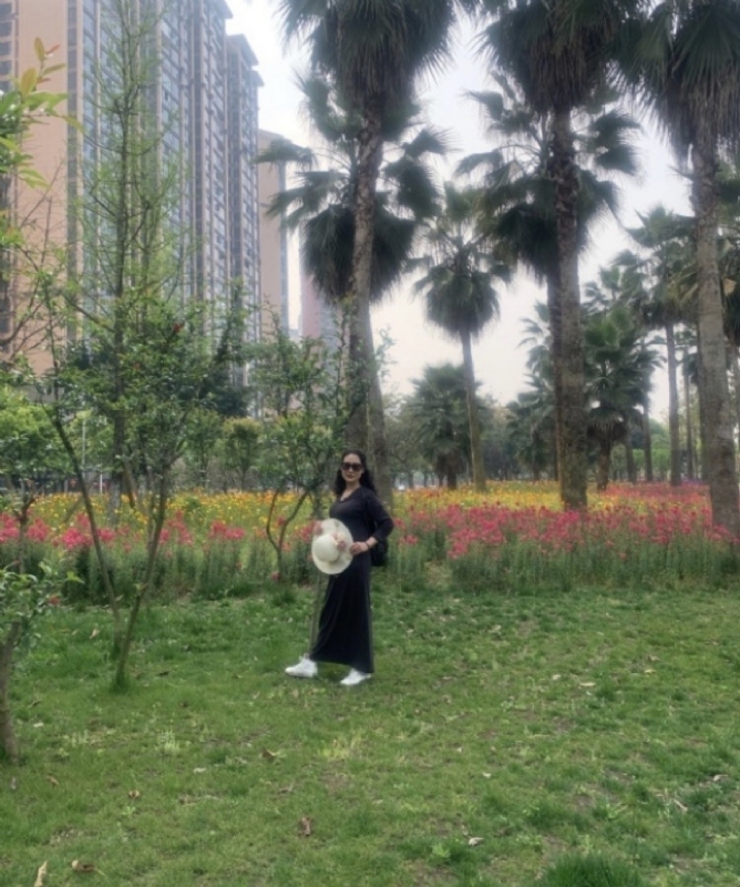 粉墨登场的第一张照片--莆田相亲服务中心
