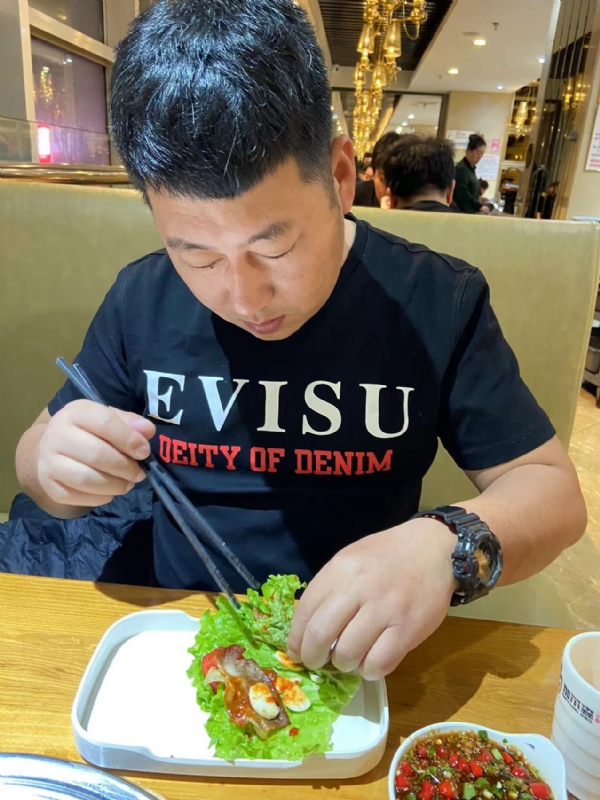 砒霜的第一张照片--莆田相亲服务中心