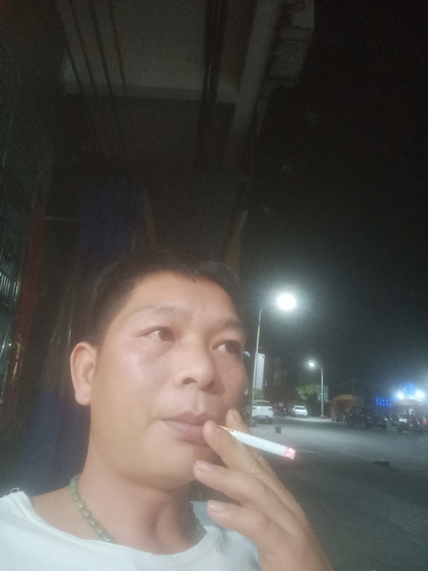 善解人意的第一张照片--莆田相亲服务中心