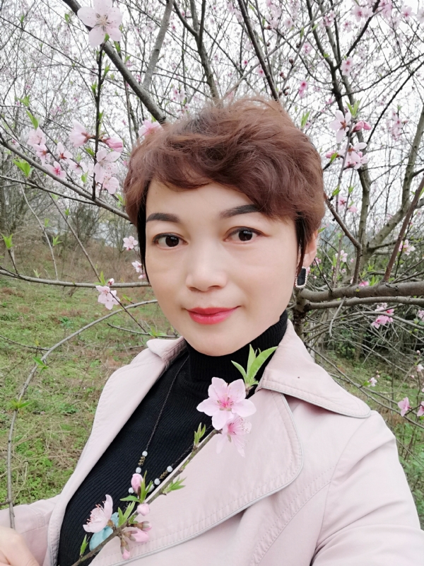 转角遇到你的第一张照片--莆田相亲服务中心