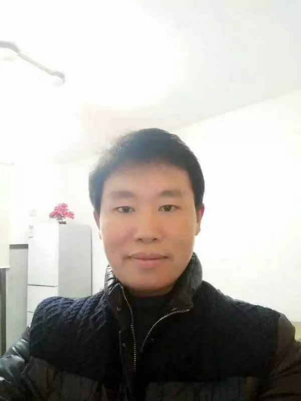 擎天柱的第一张照片--莆田相亲服务中心