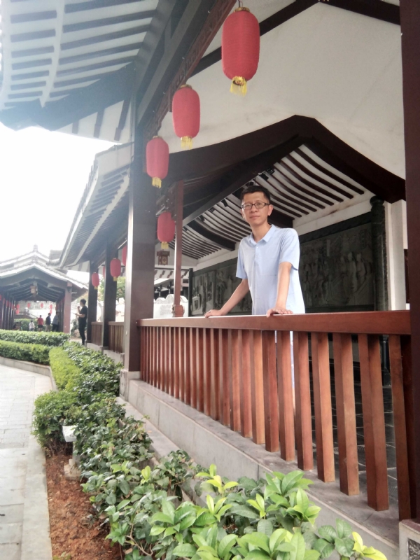 lijian的第一张照片--莆田相亲服务中心