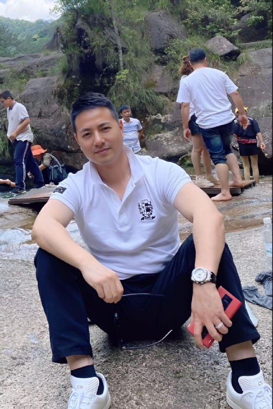 勿忘初心的第三张照片--莆田相亲服务中心