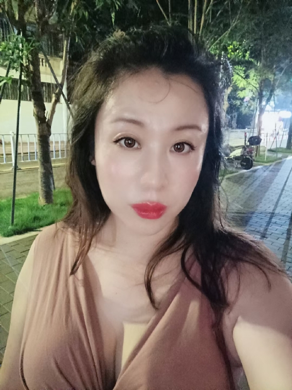 叶子青青的第一张照片--莆田相亲服务中心