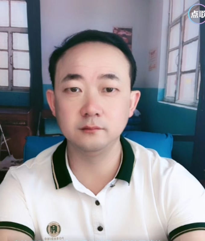 成秀才的第一张照片--莆田相亲服务中心