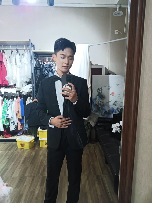 李梓宇的第一张照片--莆田相亲服务中心
