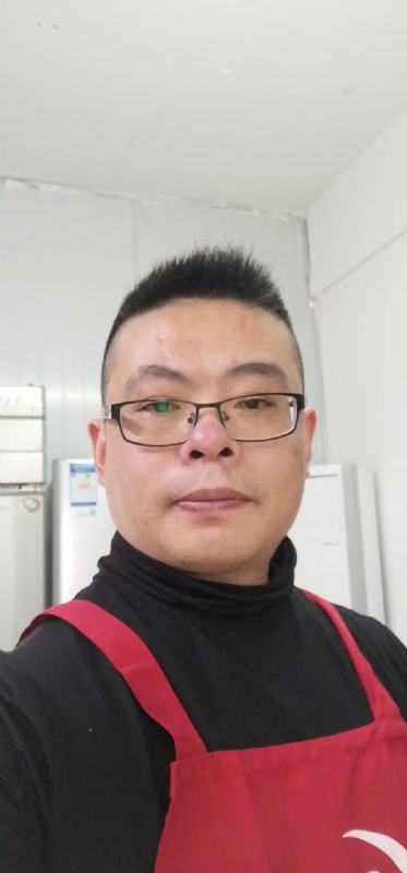 努力奋斗的第一张照片--莆田相亲服务中心