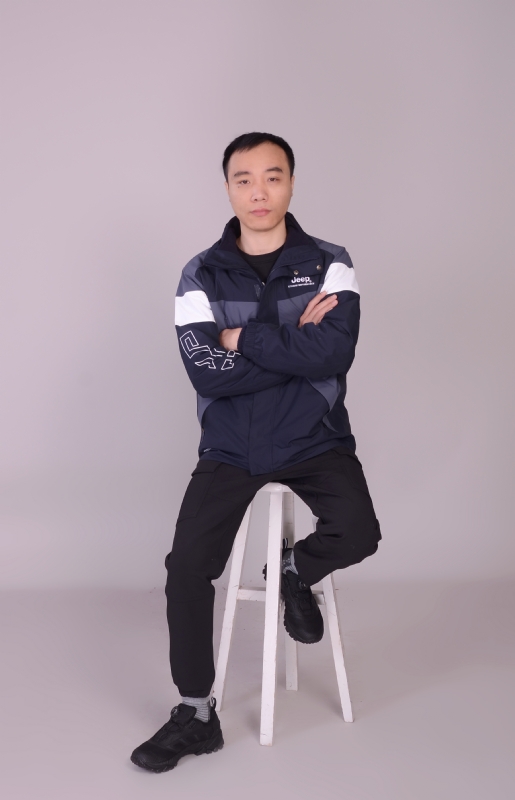 一只孤单的猫的第一张照片--莆田相亲服务中心