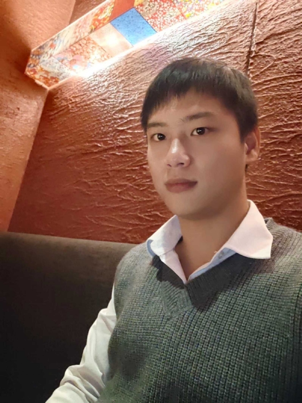 匿藏其名的第一张照片--莆田相亲服务中心