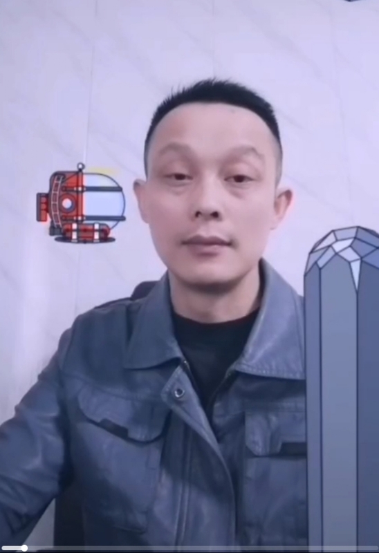 易进的第三张照片--莆田相亲服务中心